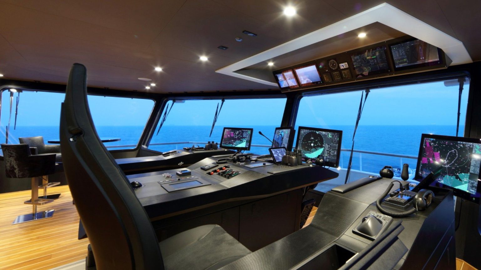 Yacht Crew Jobs Superyacht Jobs TWW Yachts