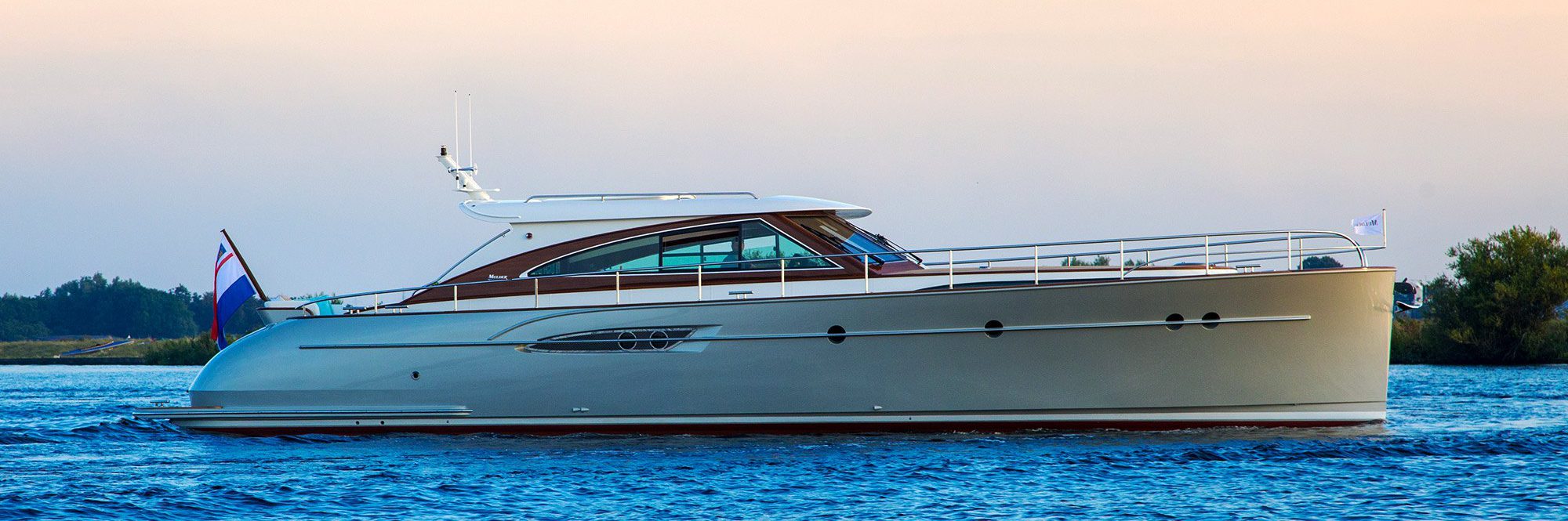 Motor Archives Page 3 Of 4 Tww Yachts