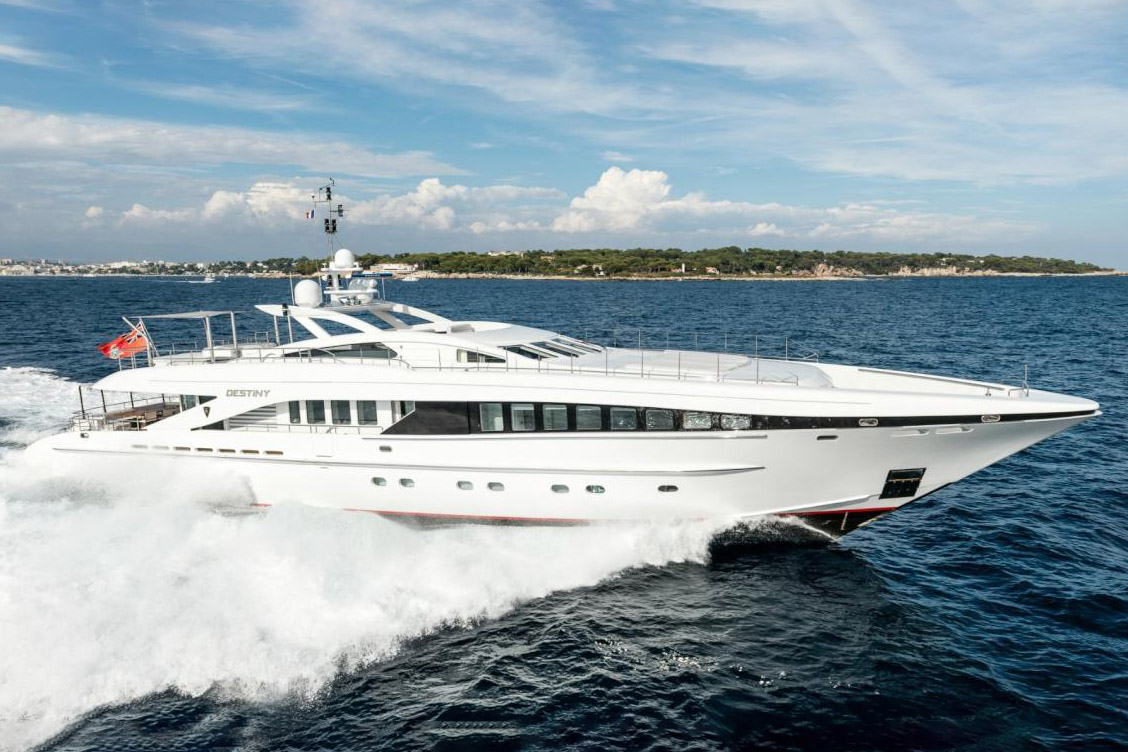 heesen 3700 yachts for sale